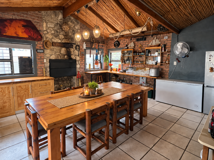 5 Bedroom Property for Sale in Stilbaai Wes Western Cape